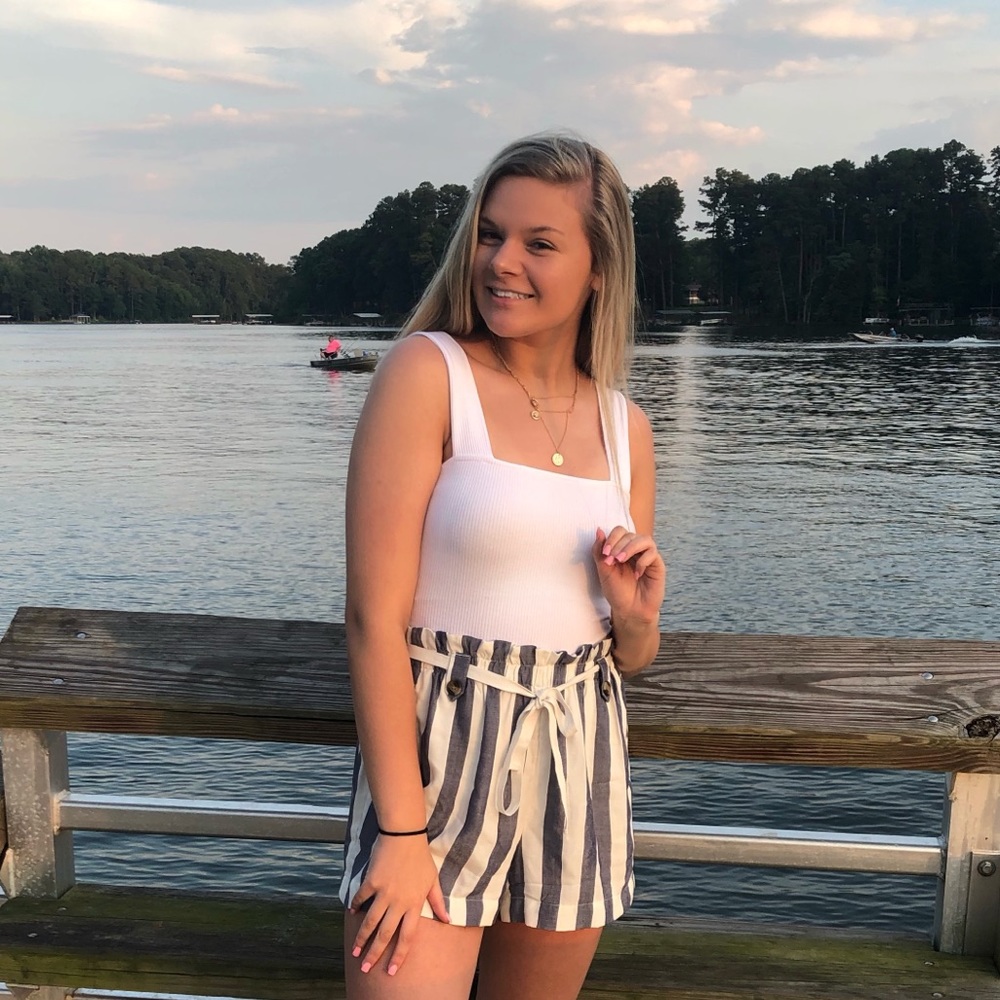 Meet your Posher, Anna